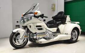 HONDA GL 1800 GOLD WING  TRIKE 2003 SC47