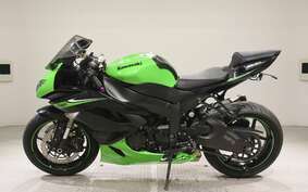 KAWASAKI NINJA ZX-6R 2010