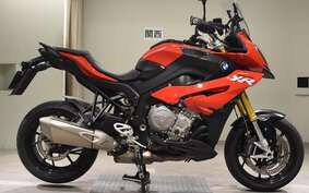 BMW S1000XR 2016 0D03