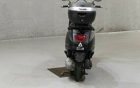 VESPA LX125 M665