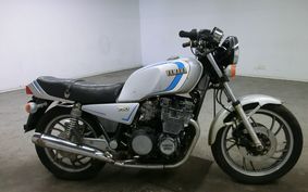 YAMAHA XJ750 5G8