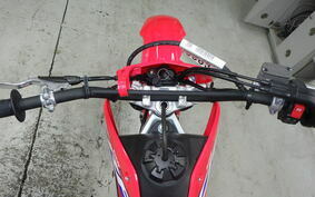 HONDA CRF125F JE03