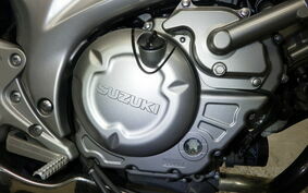 SUZUKI GLADIUS 2010 VK58A