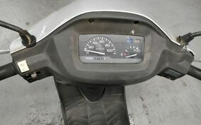 SUZUKI VECSTAR 125 CF42A