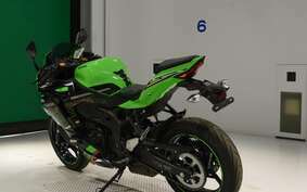 KAWASAKI ZX-25R ZX250E