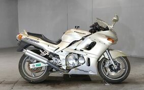 KAWASAKI ZZ-R600 2002 ZX600E