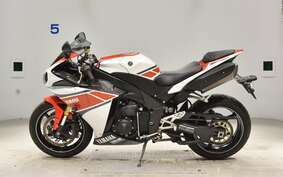 YAMAHA YZF-R1 2013 RN23