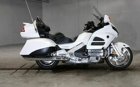 HONDA GL 1800 GOLD WING 2015 SC68