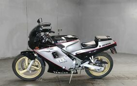 YAMAHA FZR250 2KR