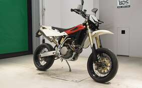 HUSQVARNA SM250R H800