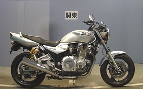 YAMAHA XJR1300 2000 RP03J