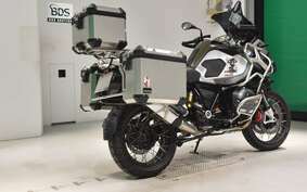 BMW R1200GS ADVENTURE 2015 0A02