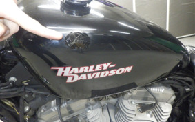 HARLEY XL883I 2008