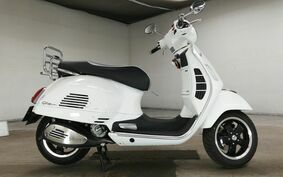 VESPA GTS300 SUPER 2018 M457