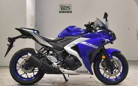 YAMAHA YZF-R25 A RG10J