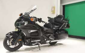 HONDA GL 1800 GOLD WING 2014 SC68