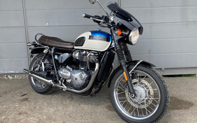 TRIUMPH BONNEVILLE T100 2017 DAD70G