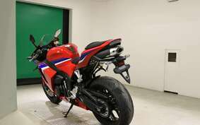 HONDA CBR600RR 2024 PC40