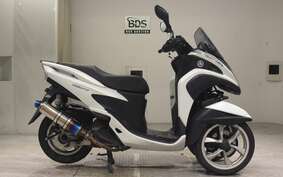 YAMAHA TRICITY 125 SE82J