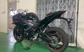 YAMAHA YZF-R25 RG10J