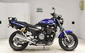 YAMAHA XJR1300 2000 RP03J