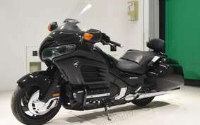 HONDA GL 1800 GOLD WING F6B 2013 SC68