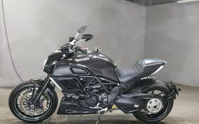 DUCATI DIAVEL Carbon 2012 G100AB