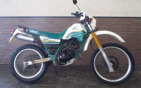 YAMAHA SEROW 225 Kick 1KH