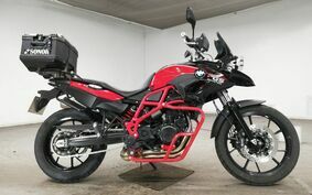 BMW F700GS 2016 0B01