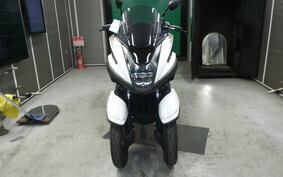 YAMAHA TRICITY 125 SEC1J