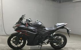 YAMAHA YZF-R3 2017 RH07J