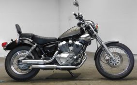 YAMAHA VIRAGO 250 3DM