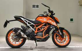 KTM 390 DUKE 2018 JPJ40