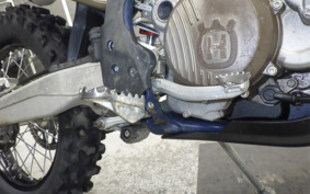 HUSQVARNA TE250I