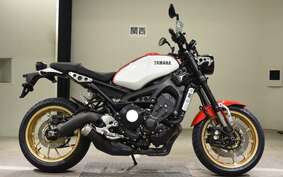 YAMAHA XSR900 RN56J