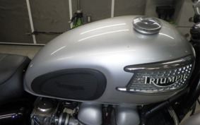 TRIUMPH BONNEVILLE 2006