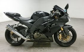 KAWASAKI ZX 10 NINJA R 2005 ZXT00C