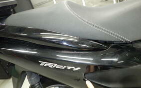 YAMAHA TRICITY 125 SE82J