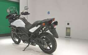 SUZUKI DL650 ( V-Strom 650 ) A 2013 VP56A