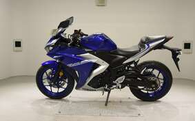 YAMAHA YZF-R25 A RG10J