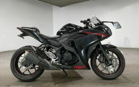 YAMAHA YZF-R25 RG10J