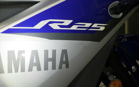 YAMAHA YZF-R25 RG10J