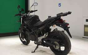 SUZUKI GLADIUS 2013 VK58A