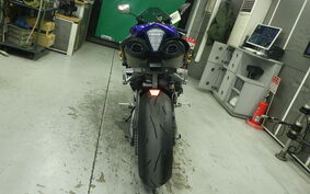 YAMAHA YZF-R1 2010 RN19