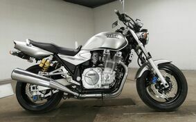 YAMAHA XJR1300 2002 RP03J