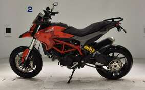 DUCATI HYPERMOTARD 820 2015