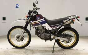 YAMAHA SEROW 225 W 4JG