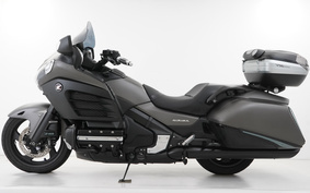 HONDA GL 1800 GOLD WING 2015 SC68