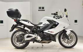 BMW F800GT 2013 0B03