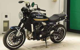 KAWASAKI Z900RS 2023 ZR900K